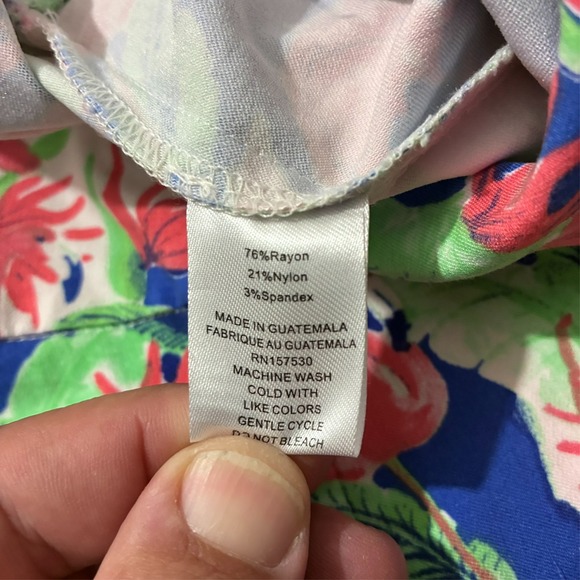 Casey Key Womens Bermuda Shorts Large Multicolor Flamingo Print Pull On Mid Rise - Picture 7 of 9